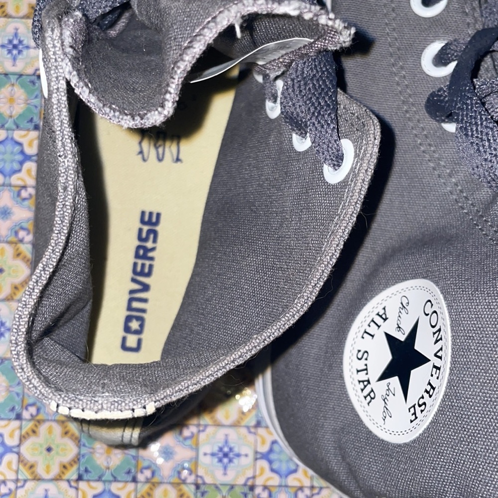 Converse - Picture 6 of 11